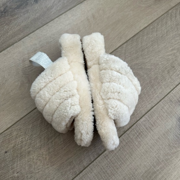 UGG Fluff Yeah Slides in Cream Silver Size 7 - Picture 7 of 10